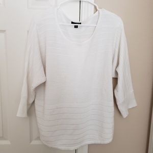 SWEATER W/ QUARTER SLEEVES